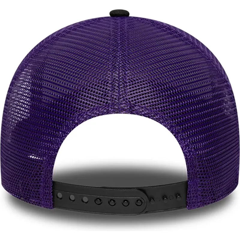 schwarze-und-violette-trucker-kappe-a-frame-classic-der-toronto-raptors-nba-von-new-era schwarze-und-violette-trucker-kappe-a-frame-classic-der-toronto-raptors-nba-von-new-era