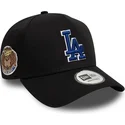 schwarze-gebogene-snapback-kappe-mit-blauem-logo-9forty-a-frame-world-series-patch-der-los-angeles-dodgers-mlb-von-new-era