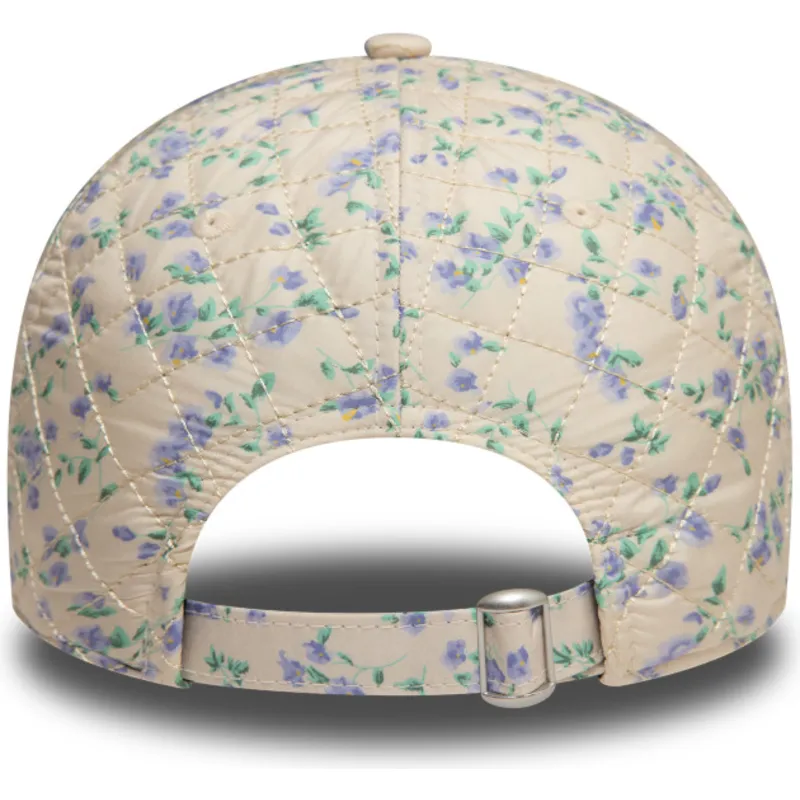 beige-verstellbare-curved-cap-fur-damen-9twenty-floral-quilt-der-new-york-yankees-mlb-von-new-era