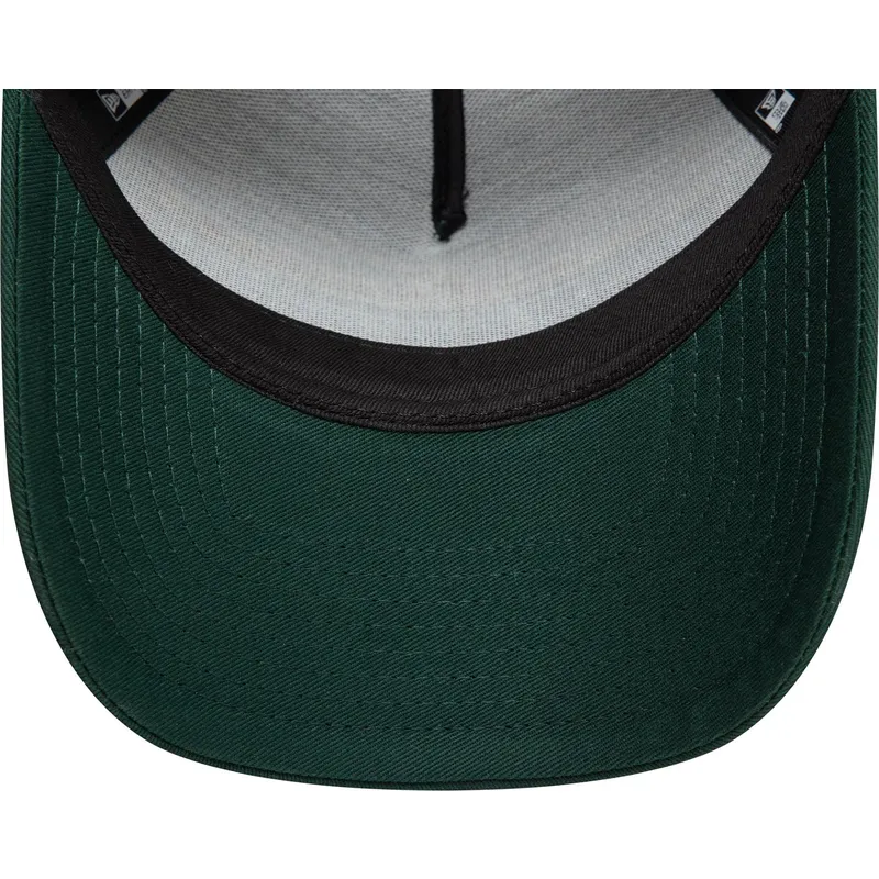 grune-gebogene-snapback-kappe-9forty-a-frame-license-plate-santa-monica-stadte-und-strande-von-new-era