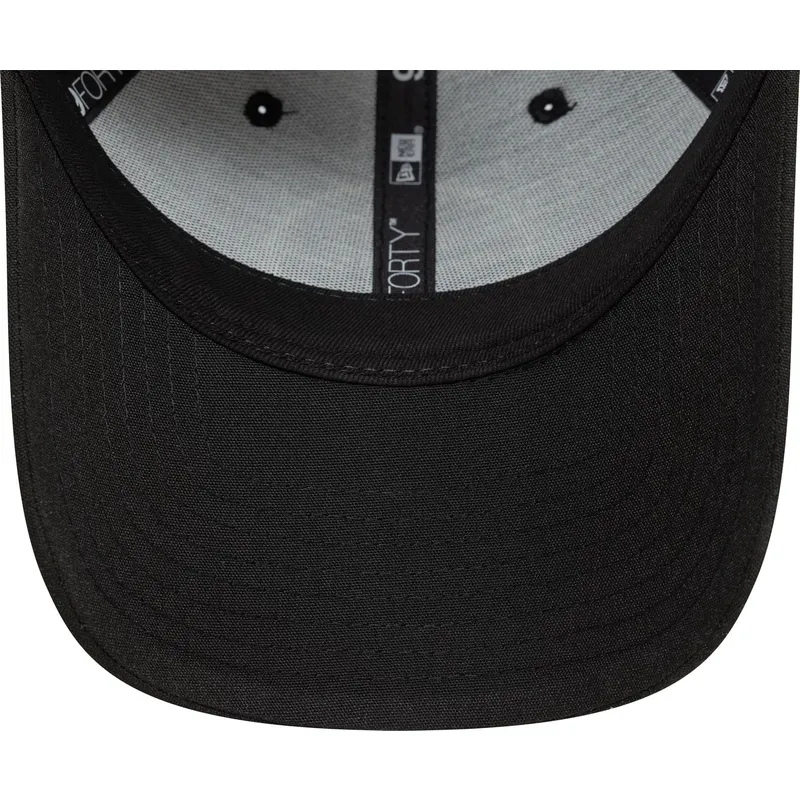 schwarze-verstellbare-curved-cap-9forty-seasonal-pop-repreve-von-chelsea-football-club-premier-league-von-new-era