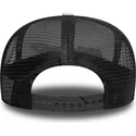 weisse-und-schwarze-flache-trucker-kappe-snapback-9fifty-checkered-visor-von-mclaren-racing-formula-1-von-new-era