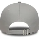 graue-verstellbare-curved-cap-9forty-outline-der-new-york-yankees-mlb-von-new-era