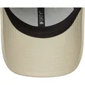 beige-gebogene-verstellbare-damenkappe-9forty-mini-logo-der-new-york-yankees-mlb-von-new-era