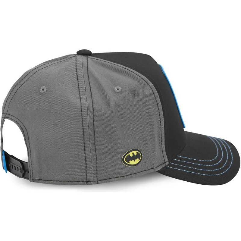 schwarze-gebogene-snapback-kappe-batman-dc8-got-dc-comics-von-capslab