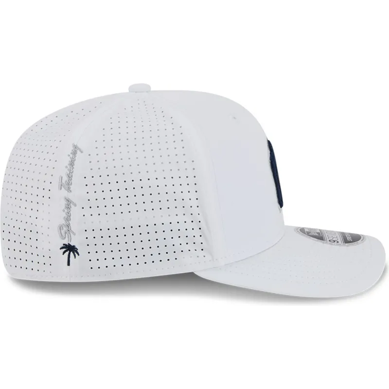 weisse-trucker-cap-9seventy-perf-spring-training-fan-pack-2025-der-new-york-yankees-mlb-von-new-era weisse-trucker-cap-9seventy-perf-spring-training-fan-pack-2025-der-new-york-yankees-mlb-von-new-era
