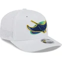 casquette-trucker-blanche-9seventy-perf-spring-training-fan-pack-2025-tampa-bay-rays-mlb-new-era