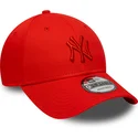rote-verstellbare-curved-cap-mit-rotem-logo-9forty-colour-pack-der-new-york-yankees-mlb-von-new-era