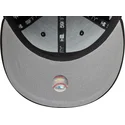 schwarze-enganliegende-59fifty-flatcap-mythical-der-new-york-yankees-mlb-von-new-era