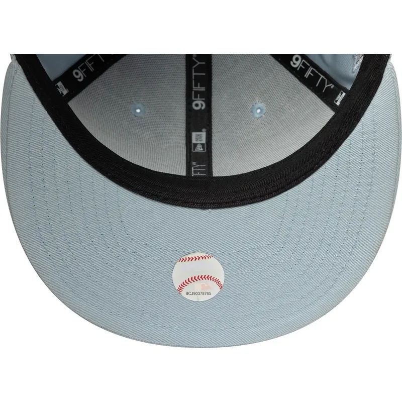 blaue-flache-snapback-kappe-mit-marineblauem-logo-9fifty-original-fit-world-series-der-new-york-yankees-mlb-von-new-era blaue-flache-snapback-kappe-mit-marineblauem-logo-9fifty-original-fit-world-series-der-new-york-yankees-mlb-von-new-era