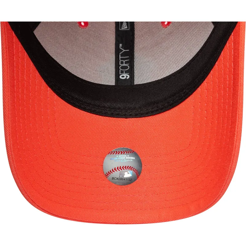 orangefarbene-verstellbare-curved-cap-mit-orangefarbenem-logo-9forty-team-outline-der-new-york-yankees-mlb-von-new-era orangefarbene-verstellbare-curved-cap-mit-orangefarbenem-logo-9forty-team-outline-der-new-york-yankees-mlb-von-new-era