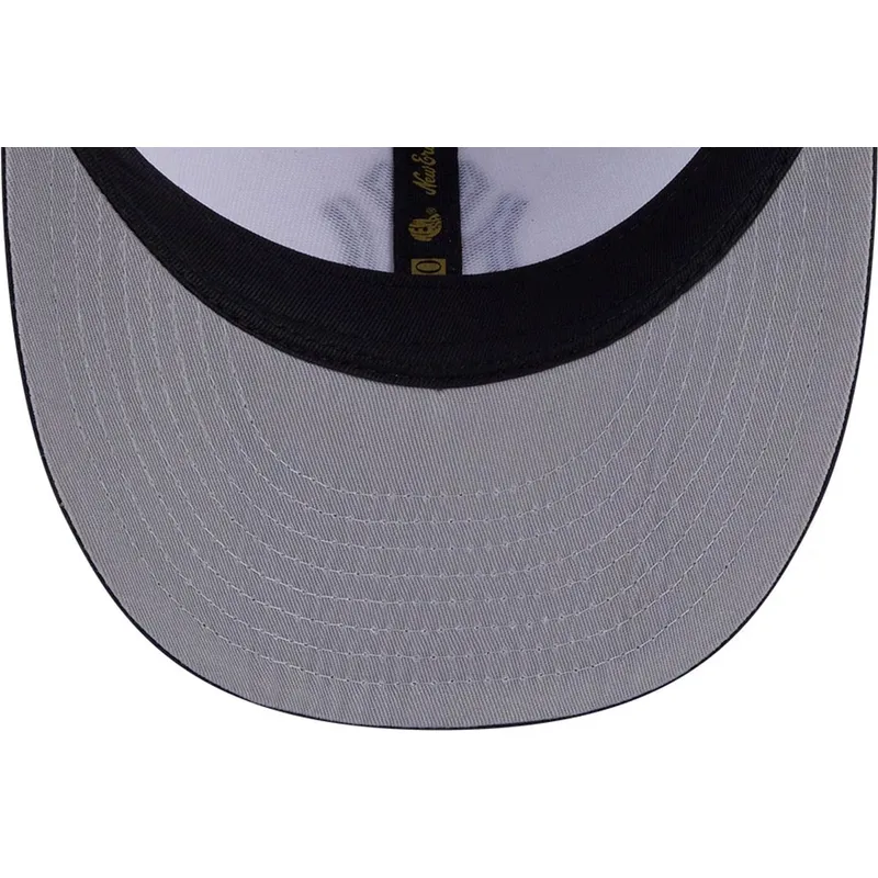 marineblaue-und-weisse-flache-fitted-kappe-59fifty-day-low-profile-der-new-york-yankees-mlb-von-new-era
