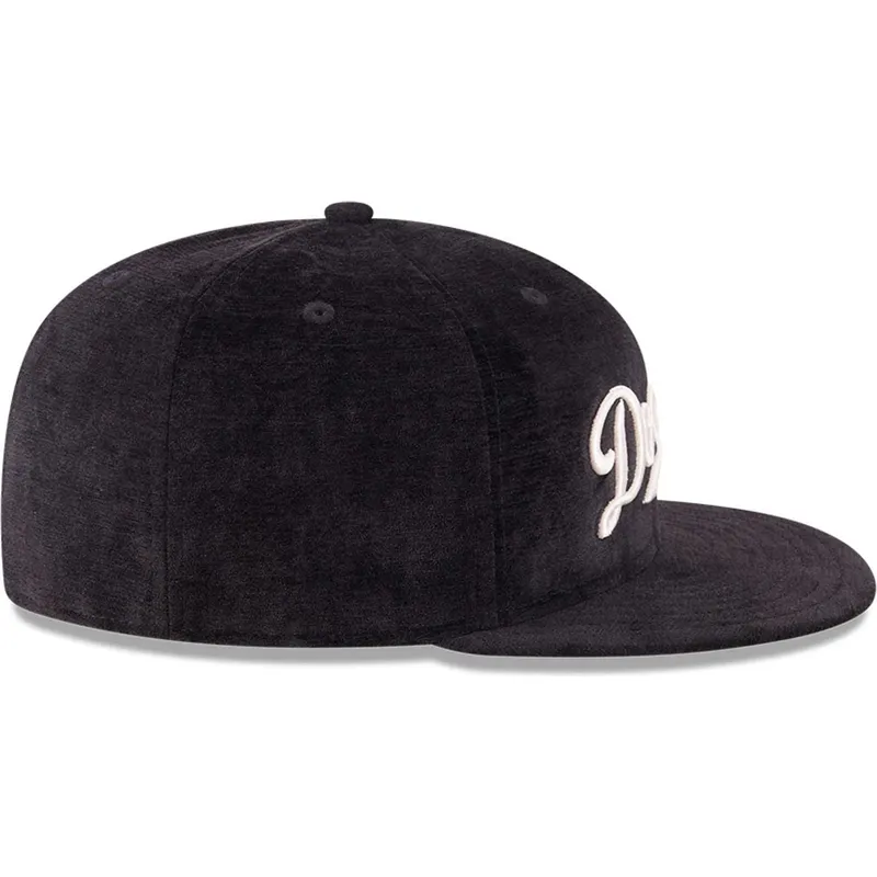 schwarze-enganliegende-59fifty-day-flatcap-der-los-angeles-dodgers-mlb-von-new-era schwarze-enganliegende-59fifty-day-flatcap-der-los-angeles-dodgers-mlb-von-new-era