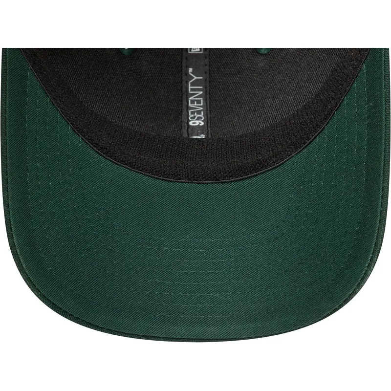 grune-und-braune-trucker-kappe-9seventy-stretch-snap-debossed-logo-der-oakland-athletics-mlb-von-new-era