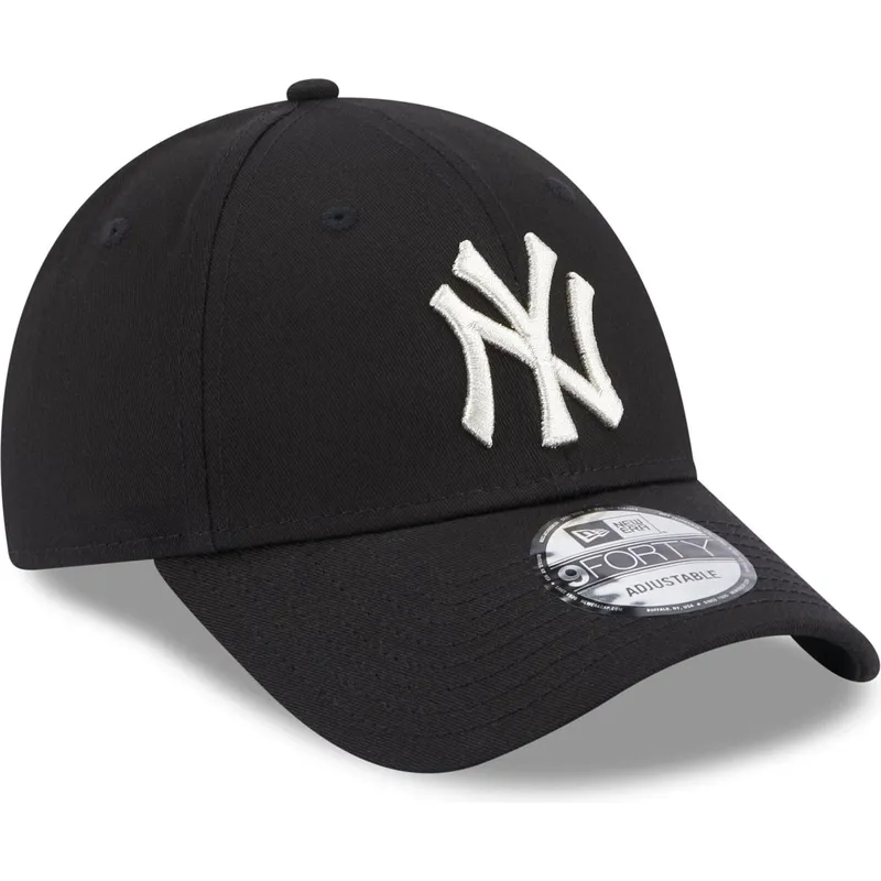 schwarze-gebogene-verstellbare-damenkappe-9forty-metallic-logo-der-new-york-yankees-mlb-von-new-era schwarze-gebogene-verstellbare-damenkappe-9forty-metallic-logo-der-new-york-yankees-mlb-von-new-era