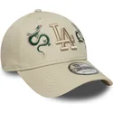 casquette-courbee-beige-ajustable-avec-logo-beige-9forty-icon-dragon-los-angeles-dodgers-mlb-new-era