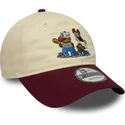 casquette-courbee-beige-et-grenat-ajustable-9twenty-garfield-et-odie-new-era