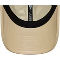 beige-verstellbare-curved-cap-mit-braunem-logo-9twenty-leather-der-new-york-yankees-mlb-von-new-era