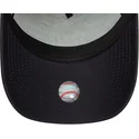 trucker-cap-marineblau-mit-marineblauem-logo-a-frame-outline-von-new-york-yankees-mlb-von-new-era