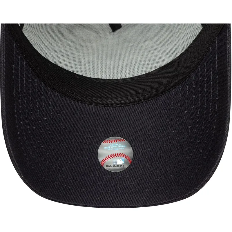 trucker-cap-marineblau-mit-marineblauem-logo-a-frame-outline-von-new-york-yankees-mlb-von-new-era