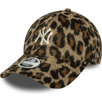 Casquette courbée léopard ajustable pour femme 9FORTY Cosy Animal New York Yankees MLB New Era
