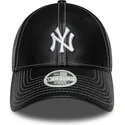 casquette-courbee-noire-ajustable-pour-femme-9forty-topstitch-pu-new-york-yankees-mlb-new-era