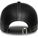 casquette-courbee-noire-ajustable-pour-femme-9forty-topstitch-pu-new-york-yankees-mlb-new-era