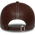 casquette-courbee-marron-ajustable-pour-femme-9forty-topstitch-pu-new-york-yankees-mlb-new-era