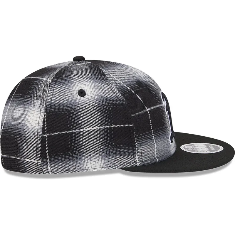 schwarze-flache-snapback-kappe-9fifty-retro-crown-plaid-der-oakland-athletics-mlb-von-new-era schwarze-flache-snapback-kappe-9fifty-retro-crown-plaid-der-oakland-athletics-mlb-von-new-era