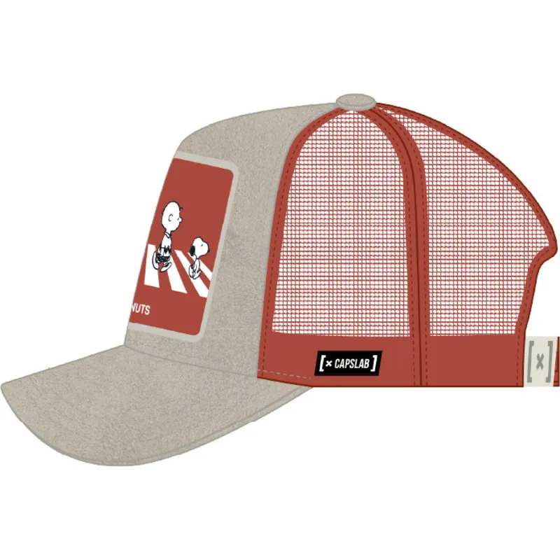 graue-und-rote-trucker-kappe-pea5-pea-peanuts-von-capslab