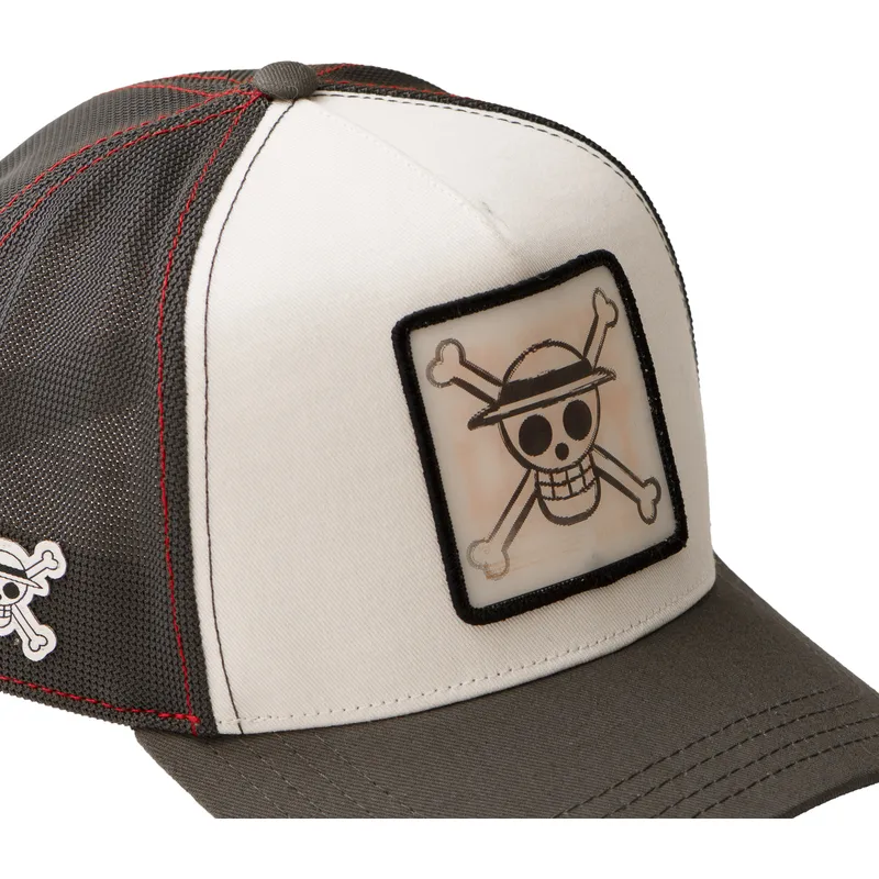 trucker-cap-weiss-und-schwarz-monkey-d-luffy-op6-sku-one-piece-von-capslab