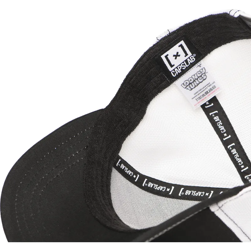 schwarze-und-weisse-trucker-kappe-bugs-bunny-loo12-bug-ct-looney-tunes-von-capslab