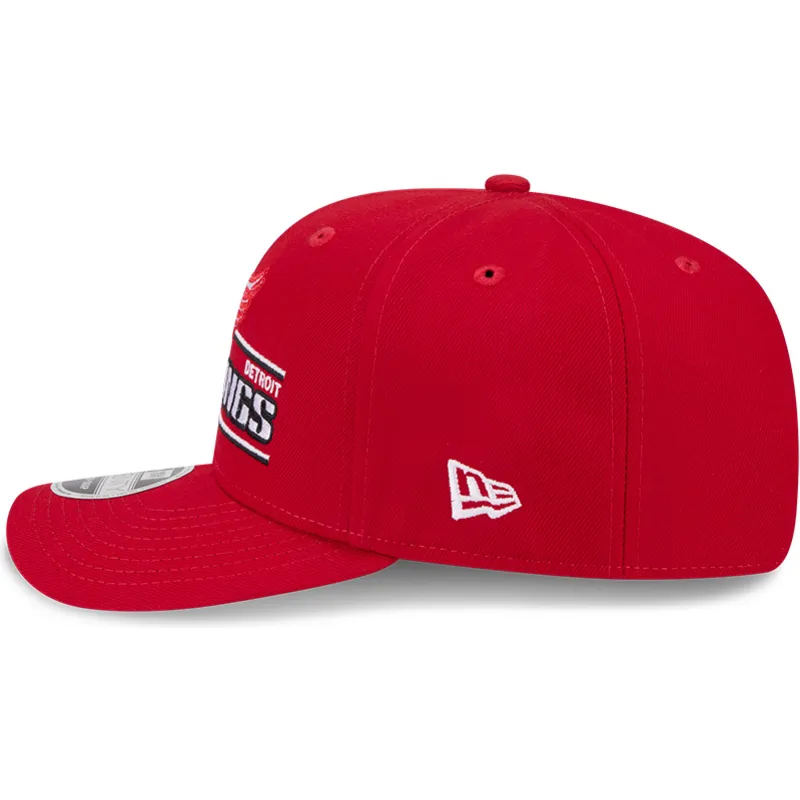 rote-gebogene-snapback-kappe-9seventy-stretch-snap-stated-der-detroit-red-wings-nhl-von-new-era