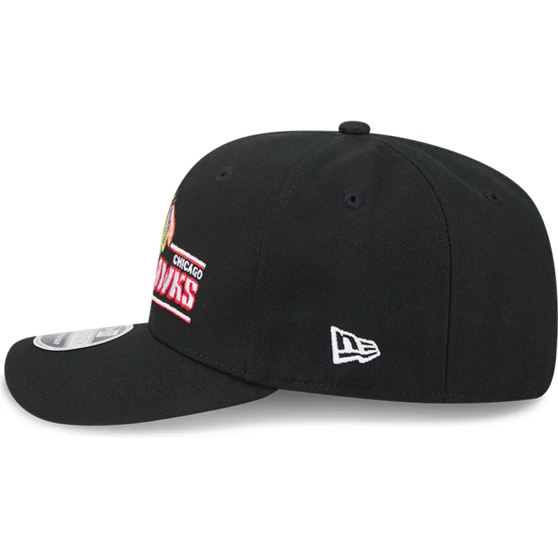 schwarze-gebogene-snapback-kappe-9seventy-stretch-snap-stated-der-chicago-blackhawks-nhl-von-new-era
