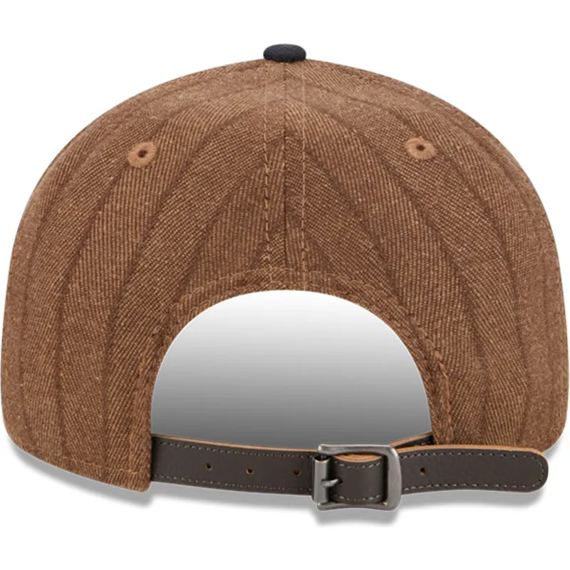 braune-und-schwarze-verstellbare-flatcap-9fifty-retro-crown-wool-pinstripe-der-chicago-white-sox-mlb-von-new-era braune-und-schwarze-verstellbare-flatcap-9fifty-retro-crown-wool-pinstripe-der-chicago-white-sox-mlb-von-new-era