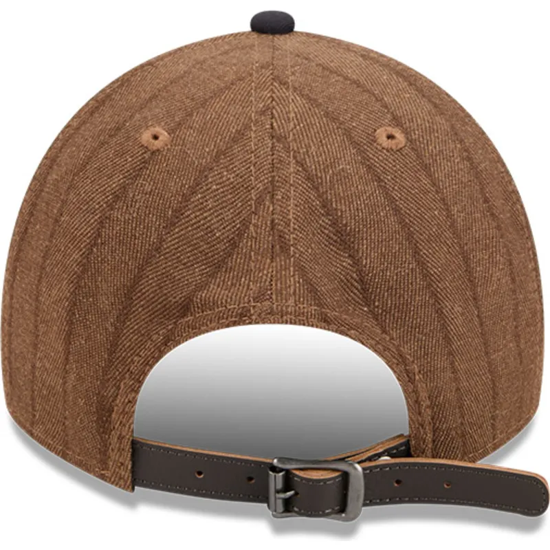 braune-und-marineblaue-verstellbare-curved-cap-9twenty-a-frame-wool-pinstripe-der-detroit-tigers-mlb-von-new-era braune-und-marineblaue-verstellbare-curved-cap-9twenty-a-frame-wool-pinstripe-der-detroit-tigers-mlb-von-new-era