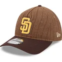 braune-verstellbare-gebogene-kappe-9twenty-a-frame-wool-pinstripe-der-san-diego-padres-mlb-von-new-era