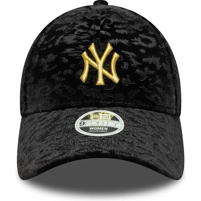 schwarze-verstellbare-curved-cap-fur-damen-mit-gelbem-logo-9forty-leo-velour-metallic-der-new-york-yankees-mlb-von-new-era schwarze-verstellbare-curved-cap-fur-damen-mit-gelbem-logo-9forty-leo-velour-metallic-der-new-york-yankees-mlb-von-new-era