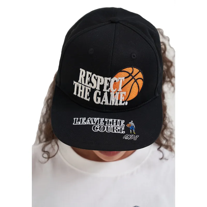 schwarze-flache-snapback-kappe-respect-the-game-slogan-von-and1 schwarze-flache-snapback-kappe-respect-the-game-slogan-von-and1