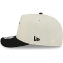 beige-und-schwarze-gebogene-snapback-kappe-9fifty-a-frame-precurved-hardwood-classics-der-milwaukee-bucks-nba-von-new-era