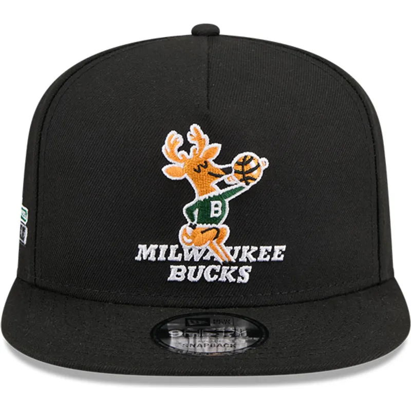 schwarze-flache-snapback-kappe-9fifty-a-frame-hardwood-classics-der-milwaukee-bucks-nba-von-new-era