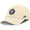 beige-verstellbare-curved-cap-club-unstructured-organic-cotton-der-new-york-yankees-mlb-von-nike