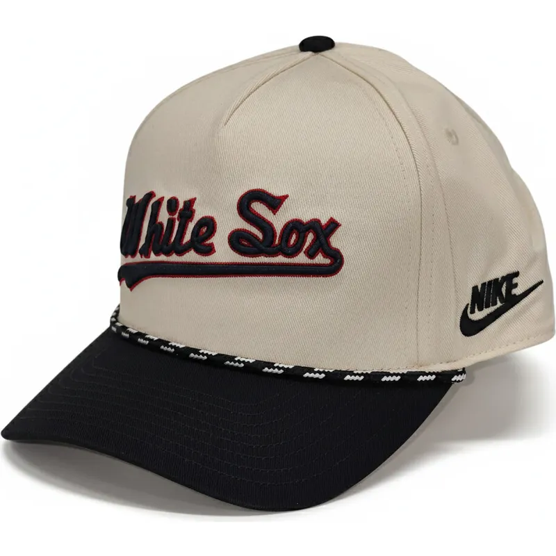beige-und-schwarze-gebogene-snapback-kappe-rise-structured-der-chicago-white-sox-mlb-von-nike