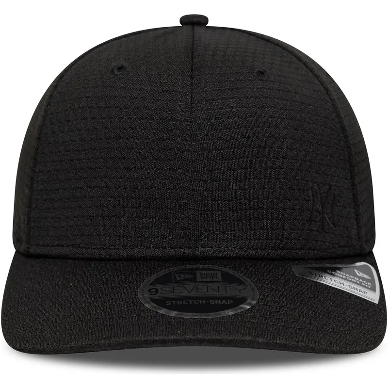 schwarze-gebogene-snapback-kappe-9seventy-stretch-snap-mesh-flawless-der-new-york-yankees-mlb-von-new-era
