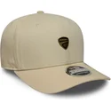 beige-gebogene-snapback-kappe-9seventy-stretch-snap-seasonal-von-ducati-motor-motogp-von-new-era