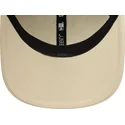 beige-gebogene-snapback-kappe-9seventy-stretch-snap-seasonal-von-ducati-motor-motogp-von-new-era