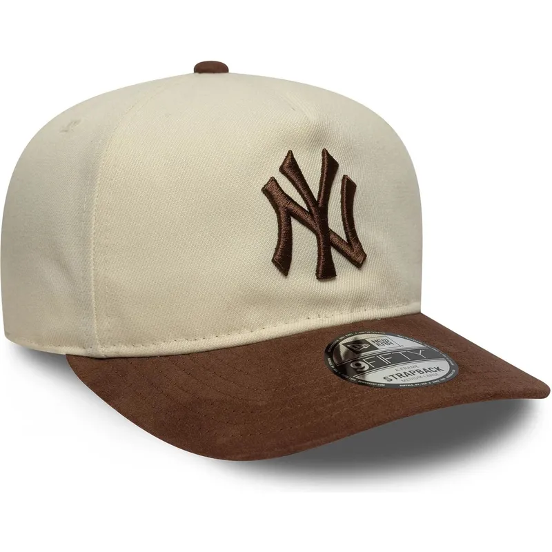 beige-und-braune-verstellbare-curved-cap-9fifty-a-frame-suede-visor-der-new-york-yankees-mlb-von-new-era