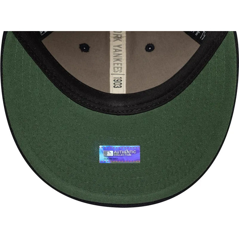marineblaue-verstellbare-curved-cap-9fifty-retro-crown-heritage-series-der-new-york-yankees-mlb-von-new-era marineblaue-verstellbare-curved-cap-9fifty-retro-crown-heritage-series-der-new-york-yankees-mlb-von-new-era