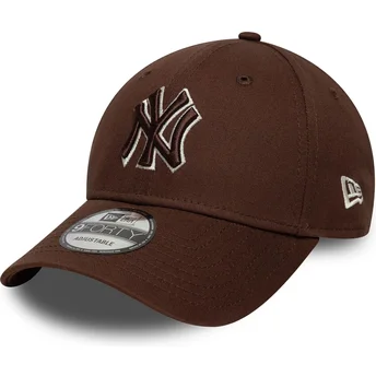 Casquette courbée marron ajustable avec logo marron 9FORTY Outline New York Yankees MLB New Era