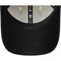 beige-und-schwarze-verstellbare-curved-cap-9forty-colour-block-der-chicago-bulls-nba-von-new-era